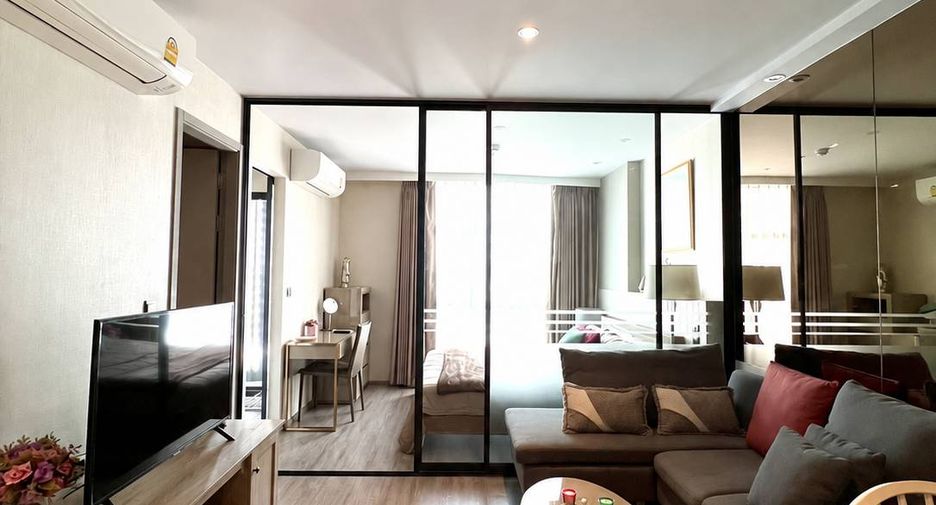 À louer 1 chambre condo à Watthana, Bangkok