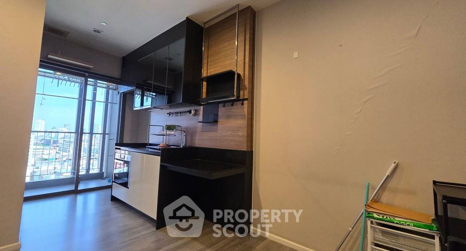 For sale 1 bed condo in Sathon, Bangkok