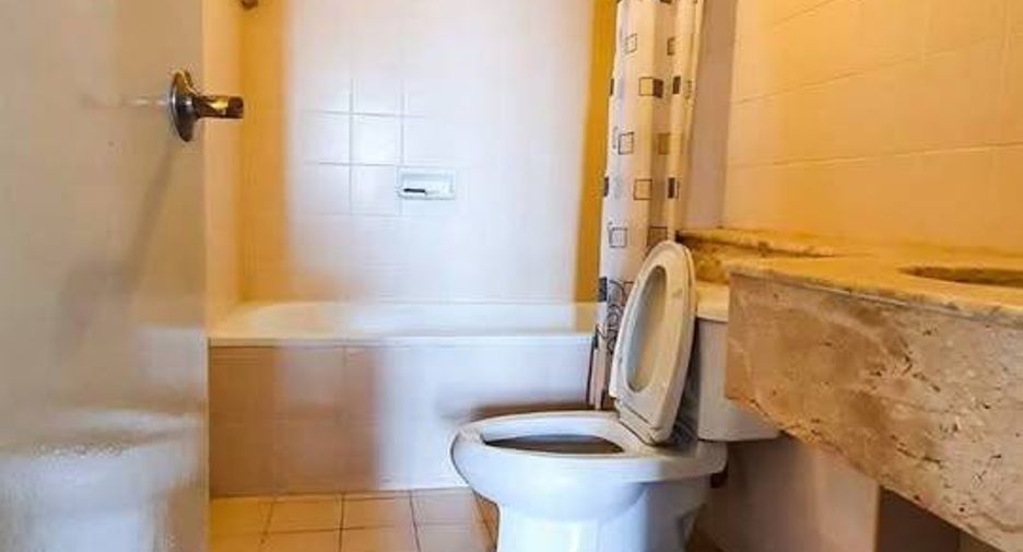 For sale 2 bedrooms condo in Chatuchak, Bangkok
