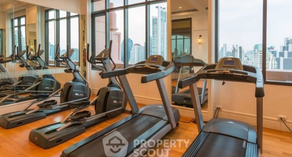 For sale 1 bed condo in Khlong Toei, Bangkok