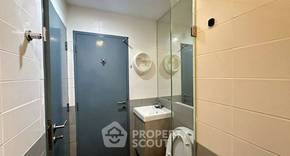 For rent and for sale 1 bed condo in Huai Khwang, Bangkok
