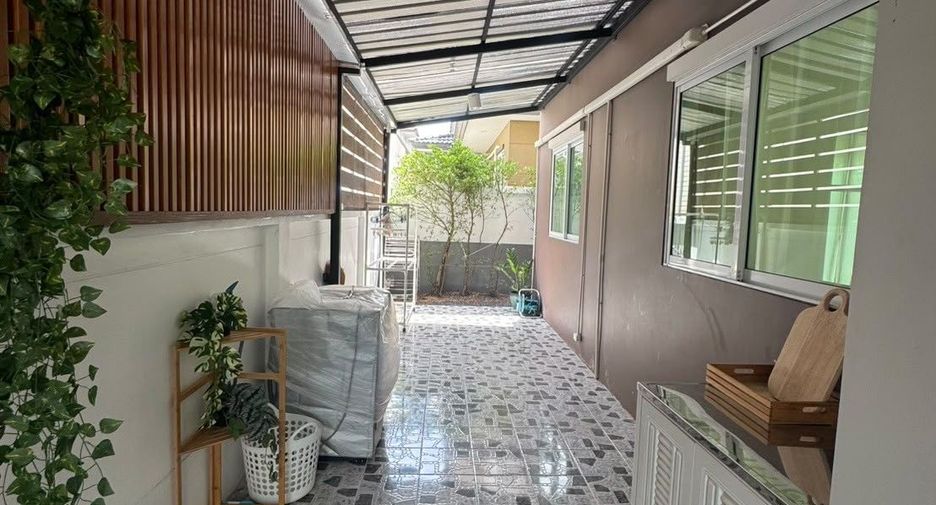 出租 4 卧室 独立屋 在 Phuket Town, 普吉