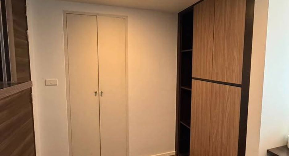 Продажа 1 кровать кондо в Кхлонг Тоеи, Бангкок