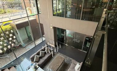 Продажа 1 кровать кондо в Кхлонг Тоеи, Бангкок