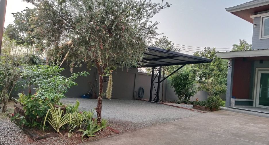 Продажа 4 спальни дом в Huay Yai, Паттайя