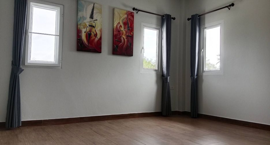 Продажа 4 спальни дом в Huay Yai, Паттайя