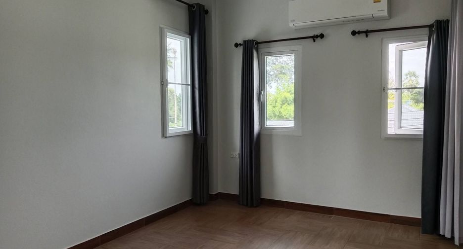 Продажа 4 спальни дом в Huay Yai, Паттайя
