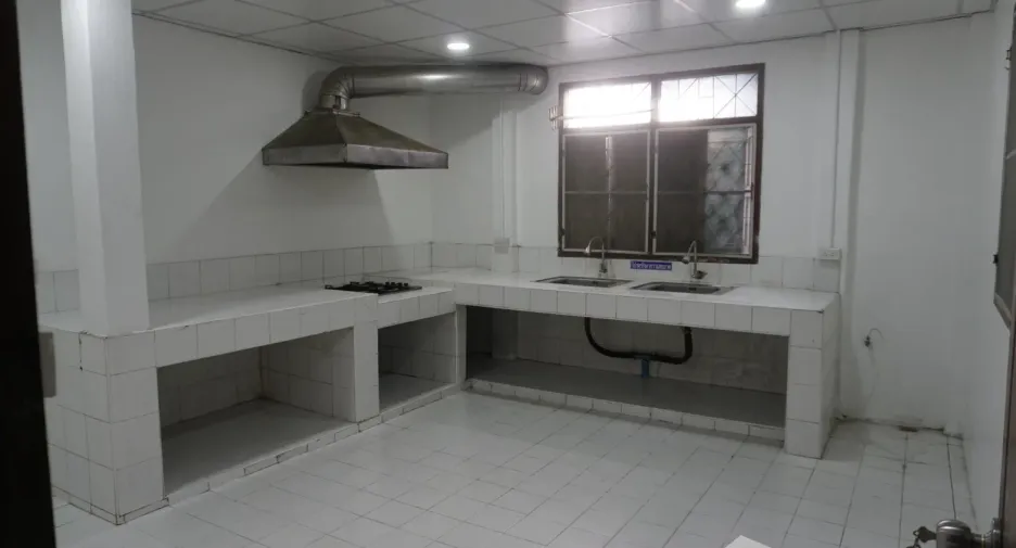 Аренда 1 кровать дом в Пращет, Бангкок
