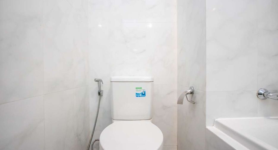 For rent 2 bedrooms condo in Mueang Chiang Mai, Chiang Mai