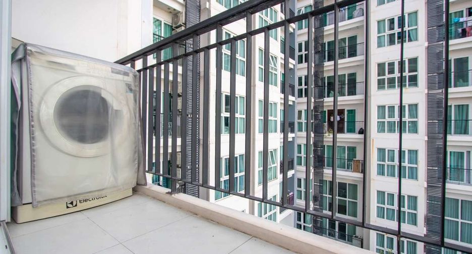 For rent 2 bedrooms condo in Mueang Chiang Mai, Chiang Mai