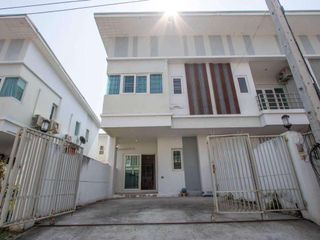 For rent 3 bedrooms house in Mueang Chiang Mai, Chiang Mai