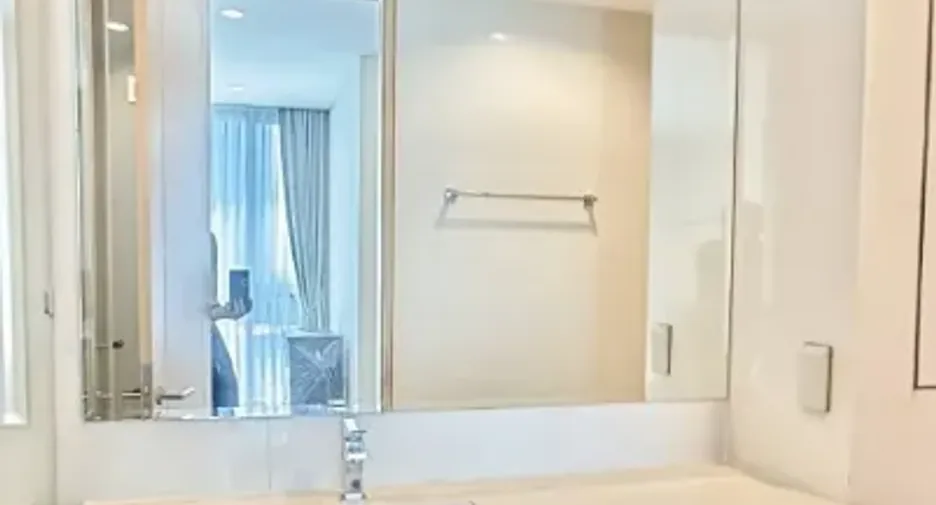 For rent 1 bed condo in Yan Nawa, Bangkok