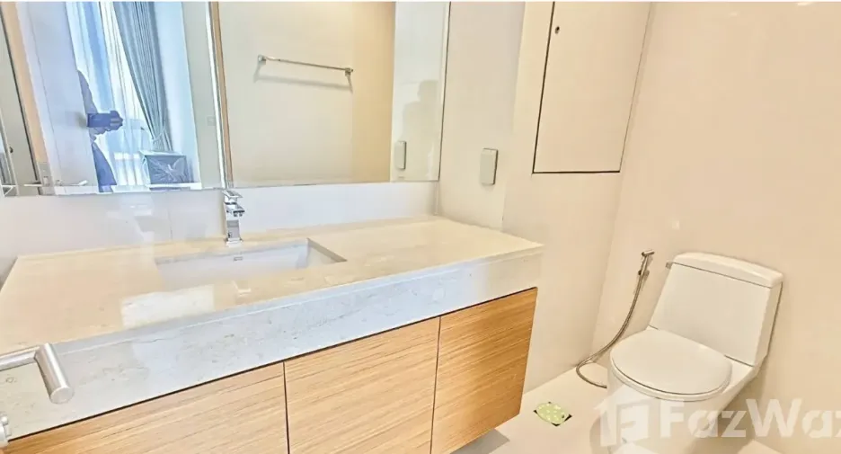 For rent 1 bed condo in Yan Nawa, Bangkok