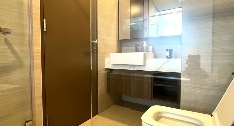 À louer 1 chambre condo à Watthana, Bangkok