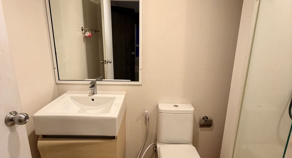 For rent 1 bed condo in Phaya Thai, Bangkok