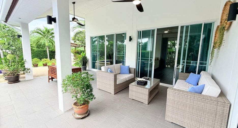 For sale 3 bedrooms villa in Hua Hin, Prachuap Khiri Khan