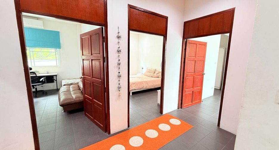 For sale 3 bedrooms villa in Hua Hin, Prachuap Khiri Khan