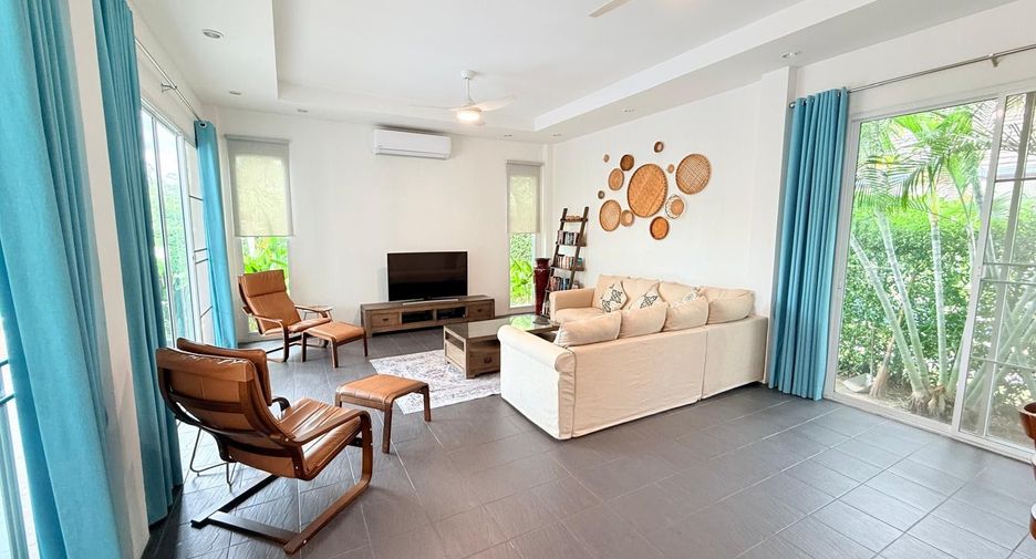 For sale 3 bedrooms villa in Hua Hin, Prachuap Khiri Khan