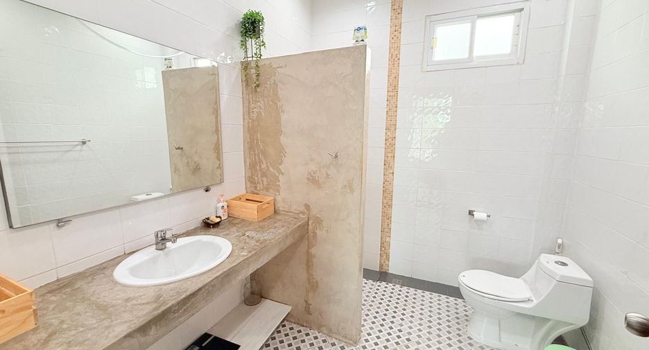 For sale 3 bedrooms villa in Hua Hin, Prachuap Khiri Khan