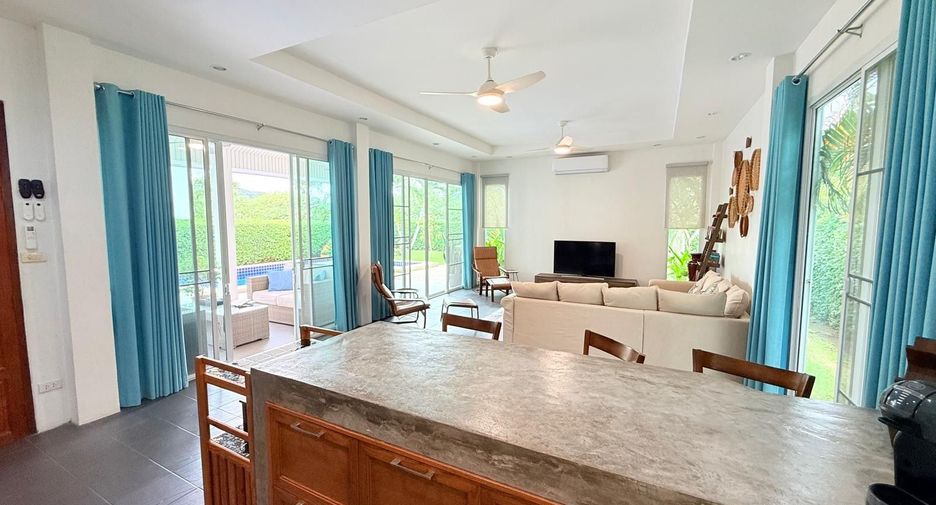 For sale 3 bedrooms villa in Hua Hin, Prachuap Khiri Khan