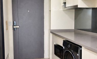 For sale 2 ベッドルーム condo in Din Daeng, Bangkok