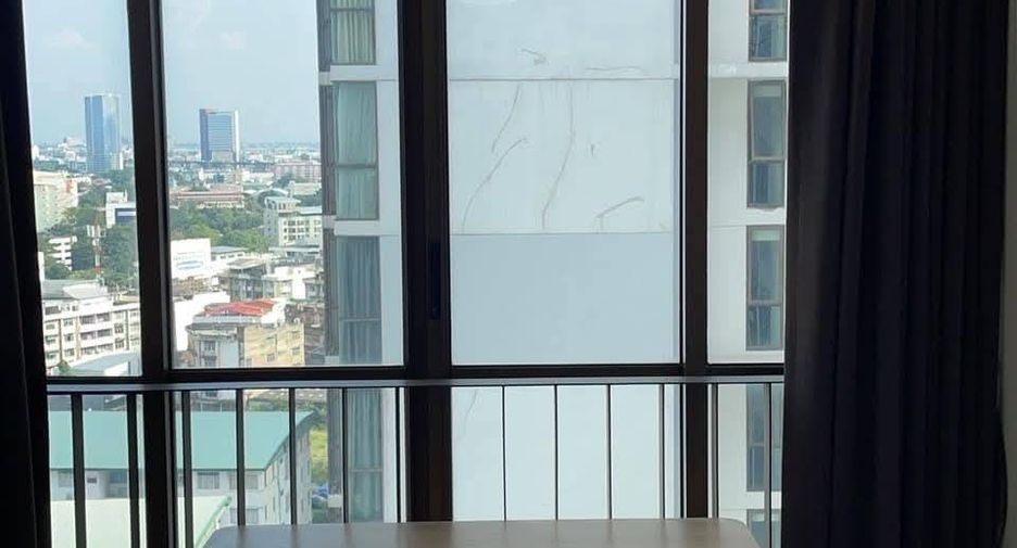 For rent 2 bedrooms condo in Bang Na, Bangkok