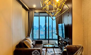 For rent 1 bed condo in Pathum Wan, Bangkok