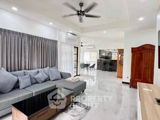 出租 3 卧室 独立屋 在 Bang Lamung, Chon Buri