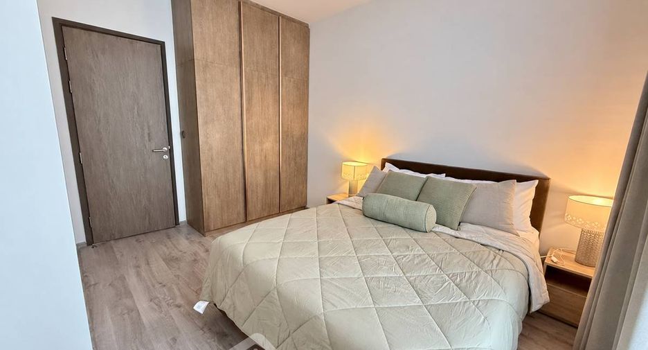 For rent 2 bedrooms condo in Watthana, Bangkok