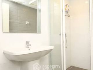For rent 2 bedrooms condo in Phra Khanong, Bangkok