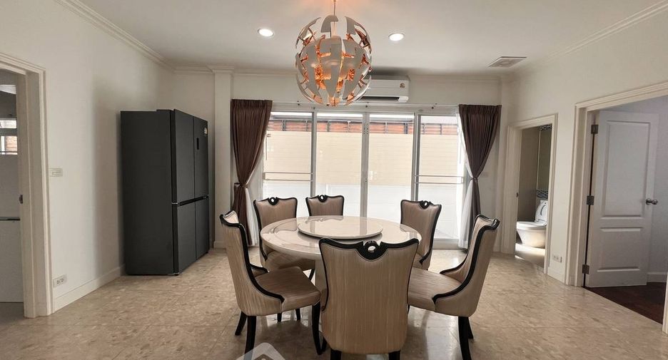 Haus zur Miete mit 4 Zimmer in Saphan Sung, Bangkok