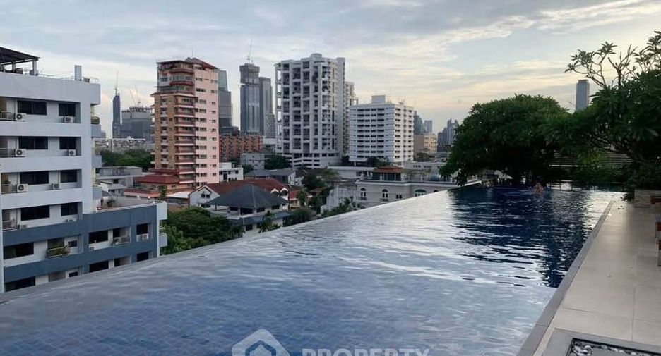 Wohnung zur Miete mit 3 Zimmer in Khlong Toei, Bangkok