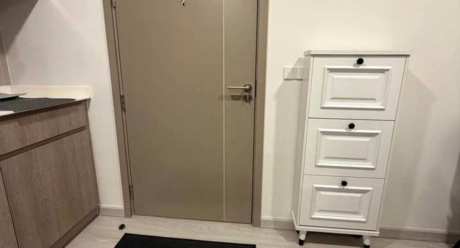 For rent 2 bedrooms condo in Bangkok Yai, Bangkok