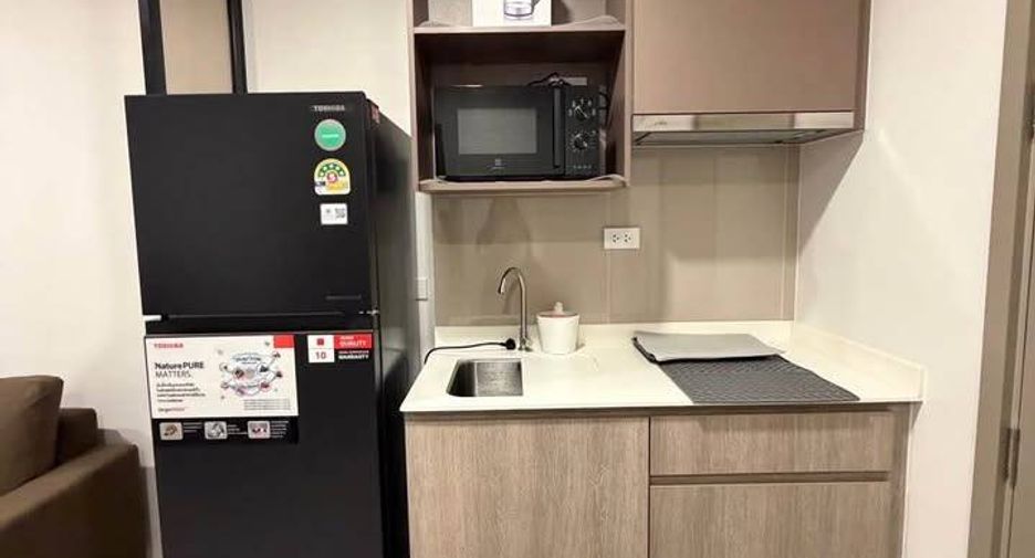 For rent 2 bedrooms condo in Bangkok Yai, Bangkok