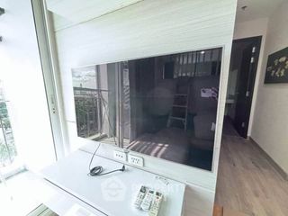For rent 2 bedrooms condo in Din Daeng, Bangkok