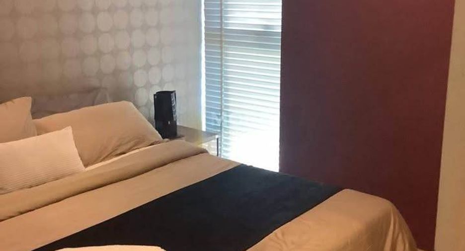 For rent 1 bed condo in Phaya Thai, Bangkok