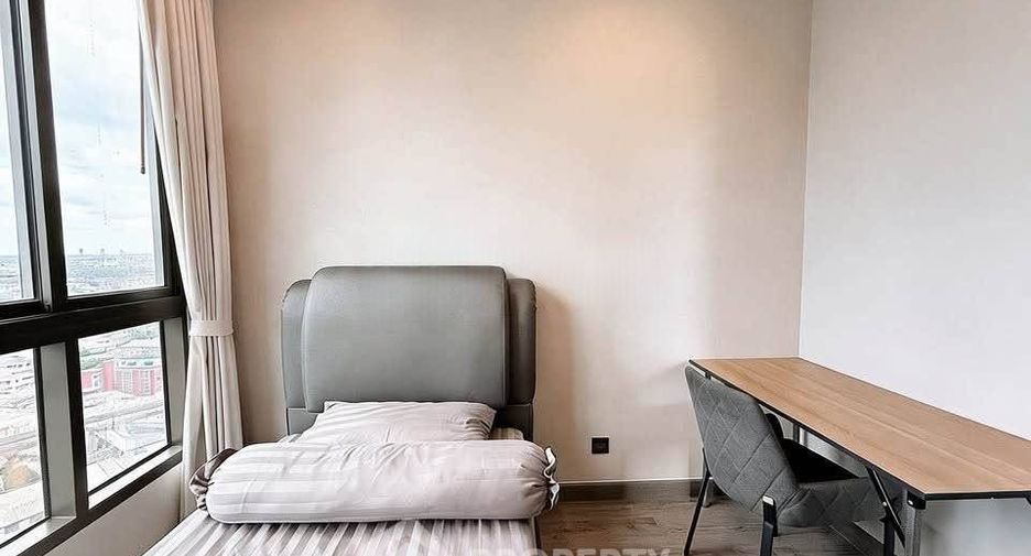 Condo en alquiler de 2 habitaciones en Bang Phlat, Bangkok