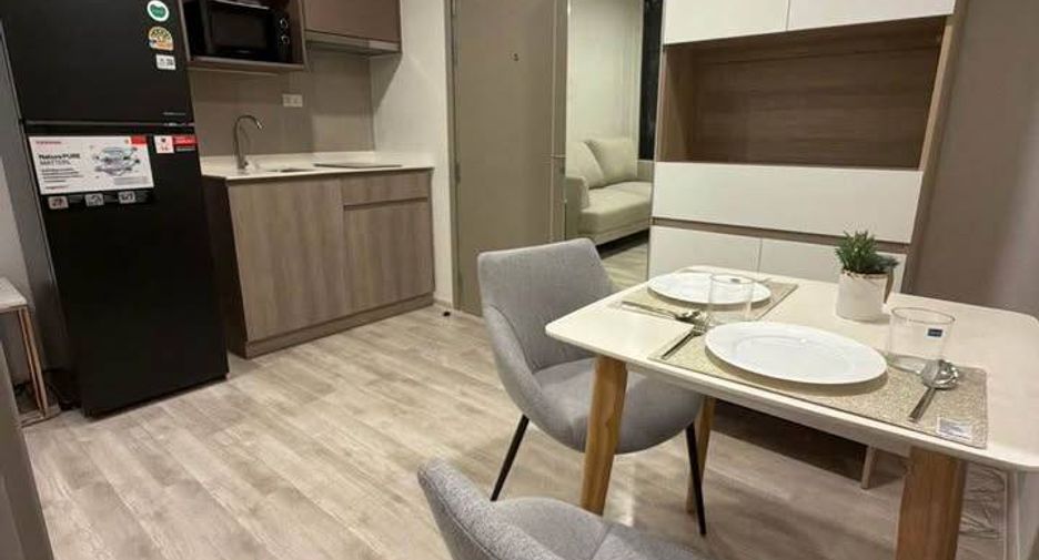 For rent 2 bedrooms condo in Bangkok Yai, Bangkok