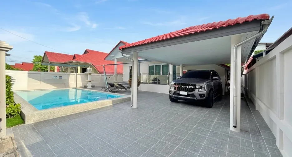 For sale 3 bedrooms house in Bang Lamung, Chonburi