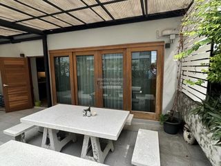 For rent 1 bed condo in Bang Rak, Bangkok