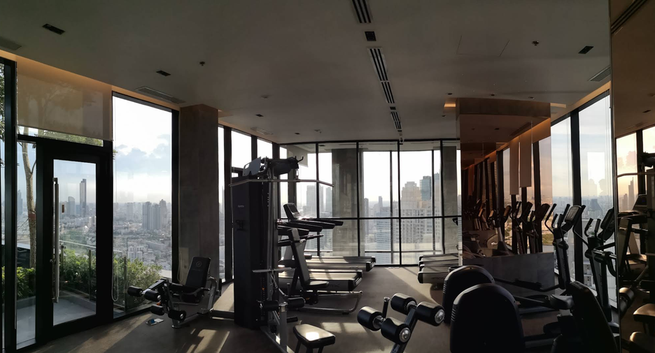 For sale 2 bedrooms condo in Sathon, Bangkok