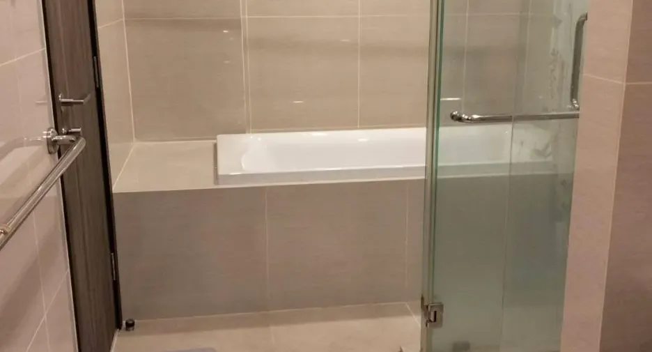 For sale and for rent 1 bed condo in Bang Na, Bangkok