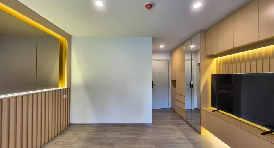 For rent 1 bed condo in Bang Na, Bangkok