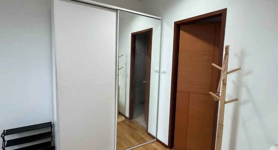 For rent studio condo in Khlong San, Bangkok