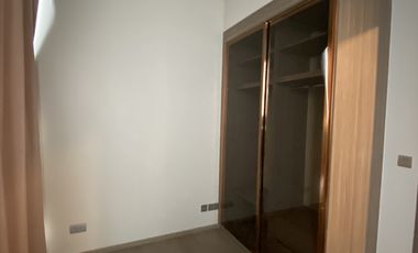 Аренда и продажа 2 спальни кондо в Кхлонг Тоеи, Бангкок