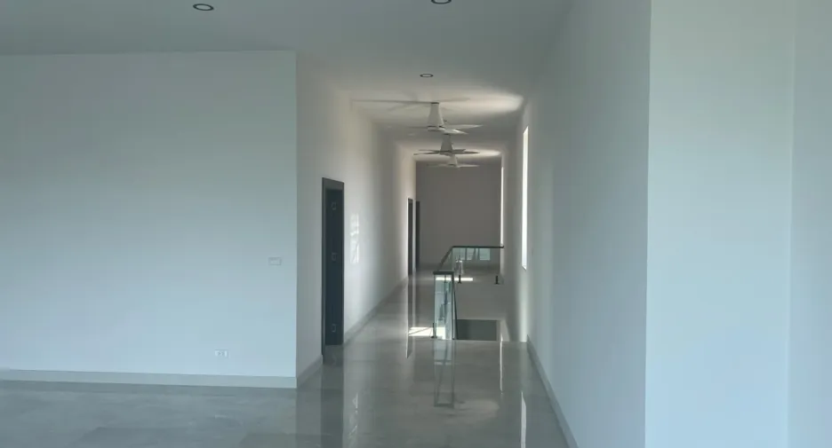 For sale 6 bedrooms villa in Bang Lamung, Chonburi