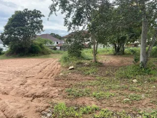À vendre terrain à Bang Lamung, Chonburi
