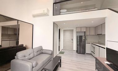For rent 1 bed condo in Phaya Thai, Bangkok
