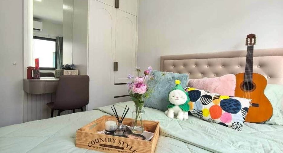 For rent 3 bedrooms townhouse in Bang Phli, Samut Prakan