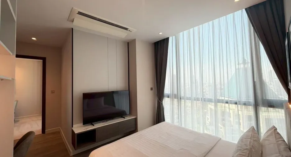 For rent 2 bedrooms apartment in Sathon, Bangkok